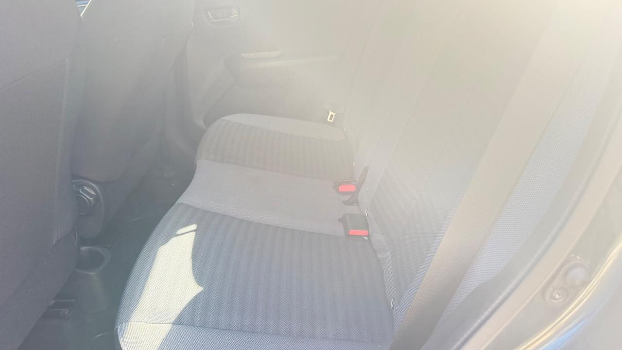 Toyota Aygo 1.0 VVT-i 72 CV 5 porte x-play LED NAVI CAR PLAY KAMERA CERCHI 16 BLUETOOTH