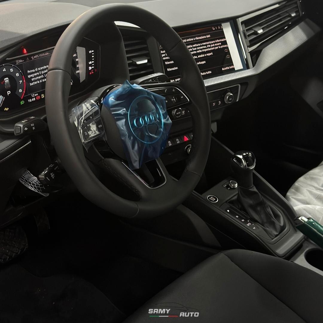 Audi A1 allstreet 30 TFSI Identity Black