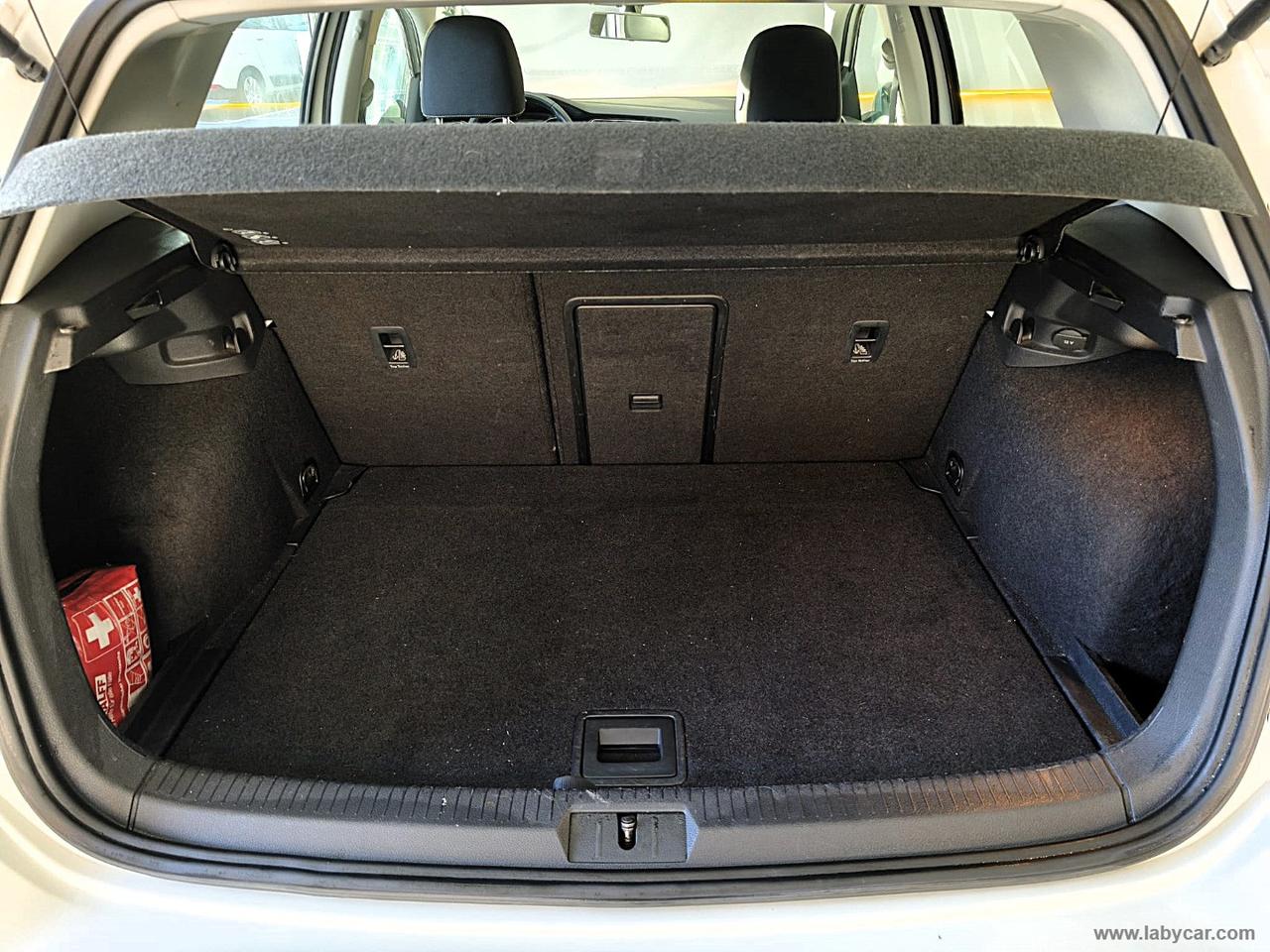 VOLKSWAGEN Golf 1.6 TDI 5p. Highline SI NEO PATENT