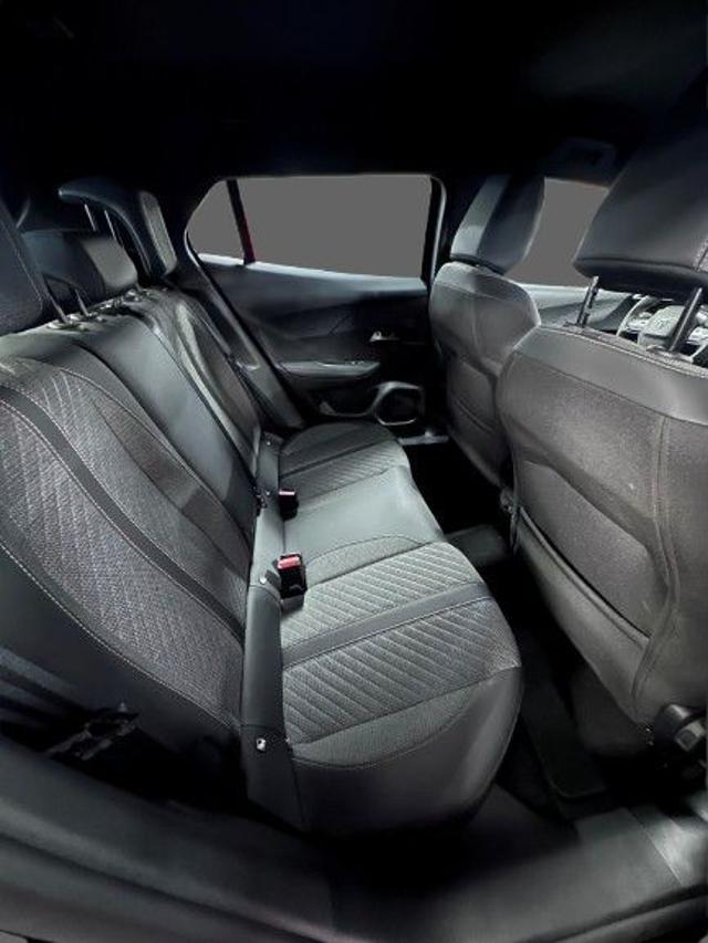 PEUGEOT 2008 Hybrid 136 e-DCS6 Allure