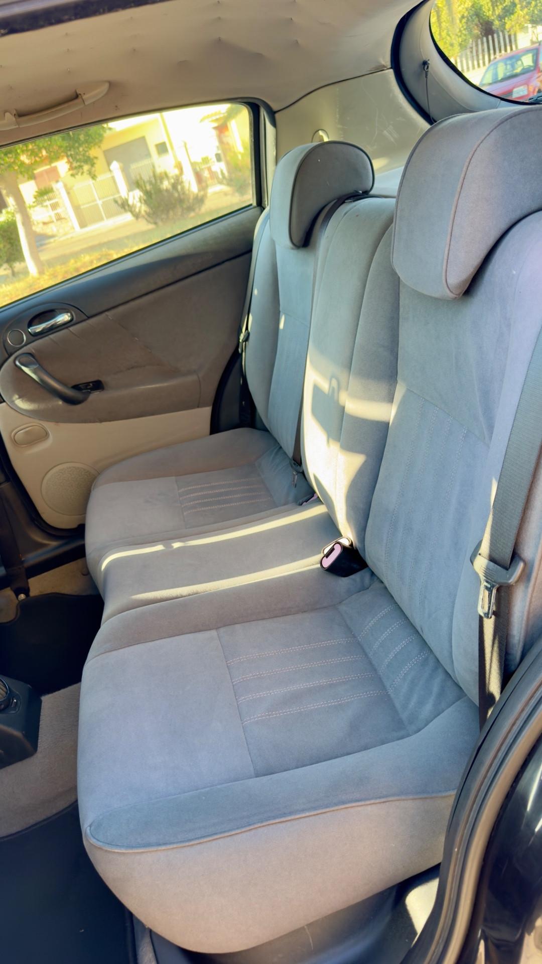 Alfa Romeo 147 1.9 JTD M-JET 16V 5 porte Dist.