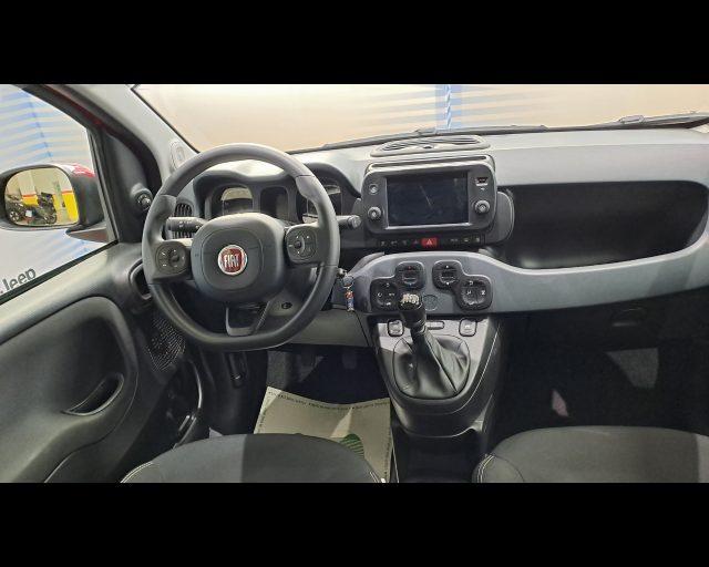 FIAT New Panda 1.0 firefly hybrid Cross s&s 70cv 5p.ti