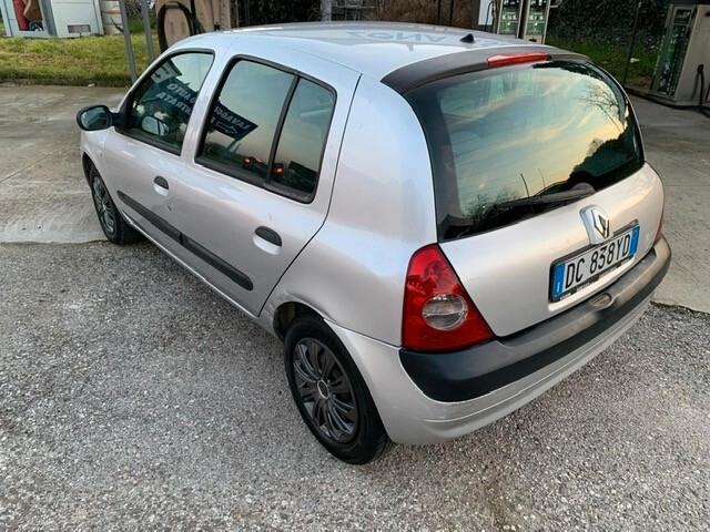 Renault Clio Storia 1.2 5 porte, ADATTA A NEOPATENTATO