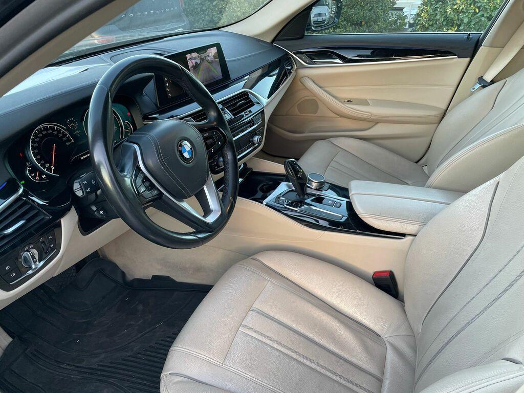 BMW Serie 5 Touring 520 d Luxury Steptronic