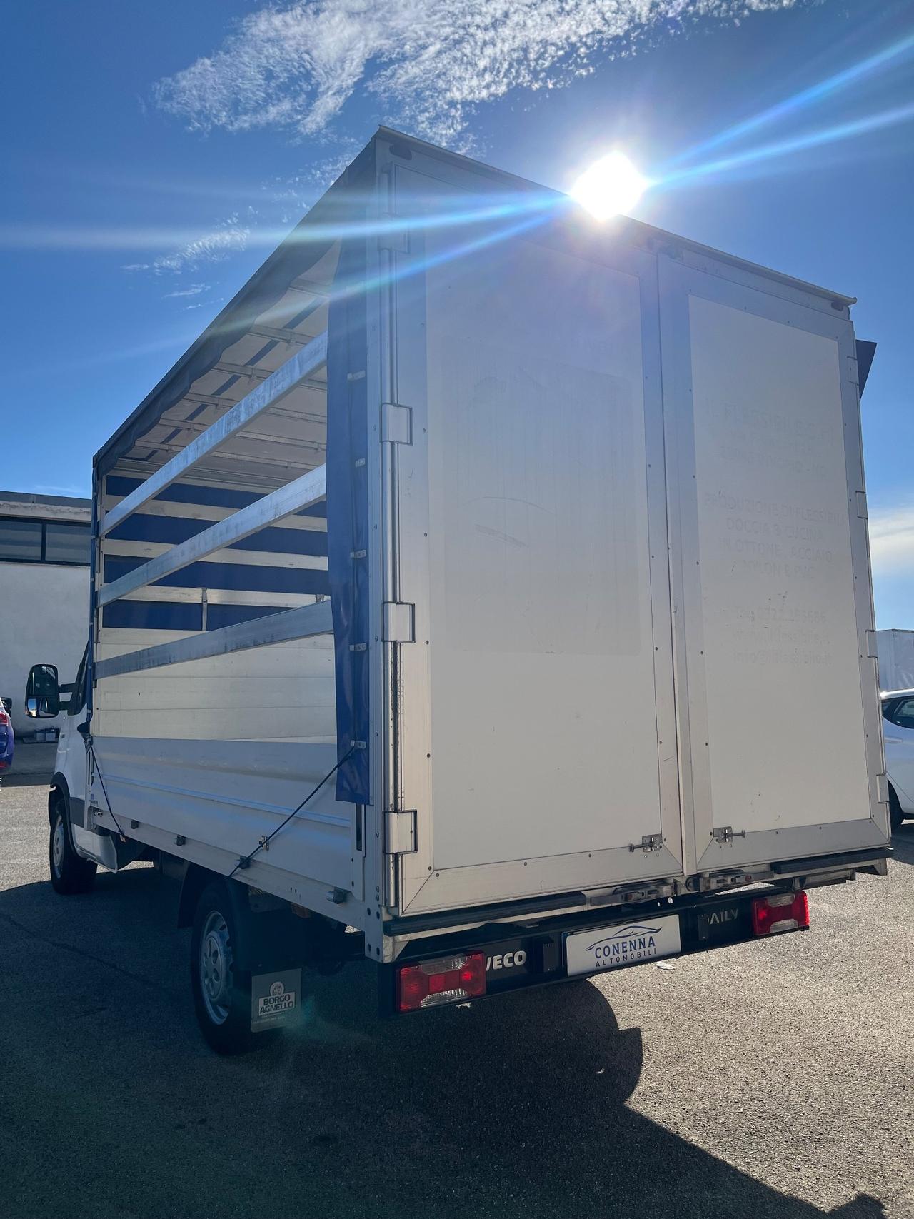 Iveco Daily telonato