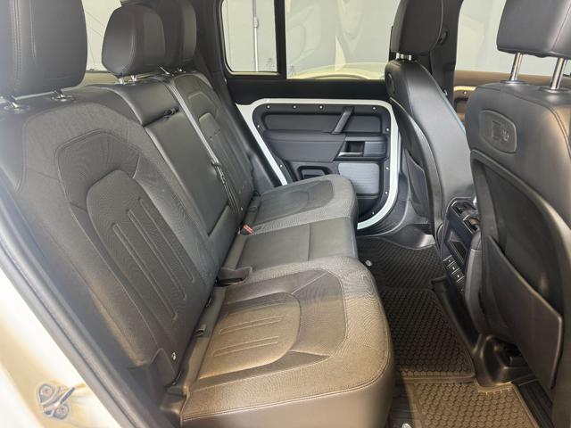 LAND ROVER Defender 110 2.0 SD4 AWD SE 36 MESI GARANZIA