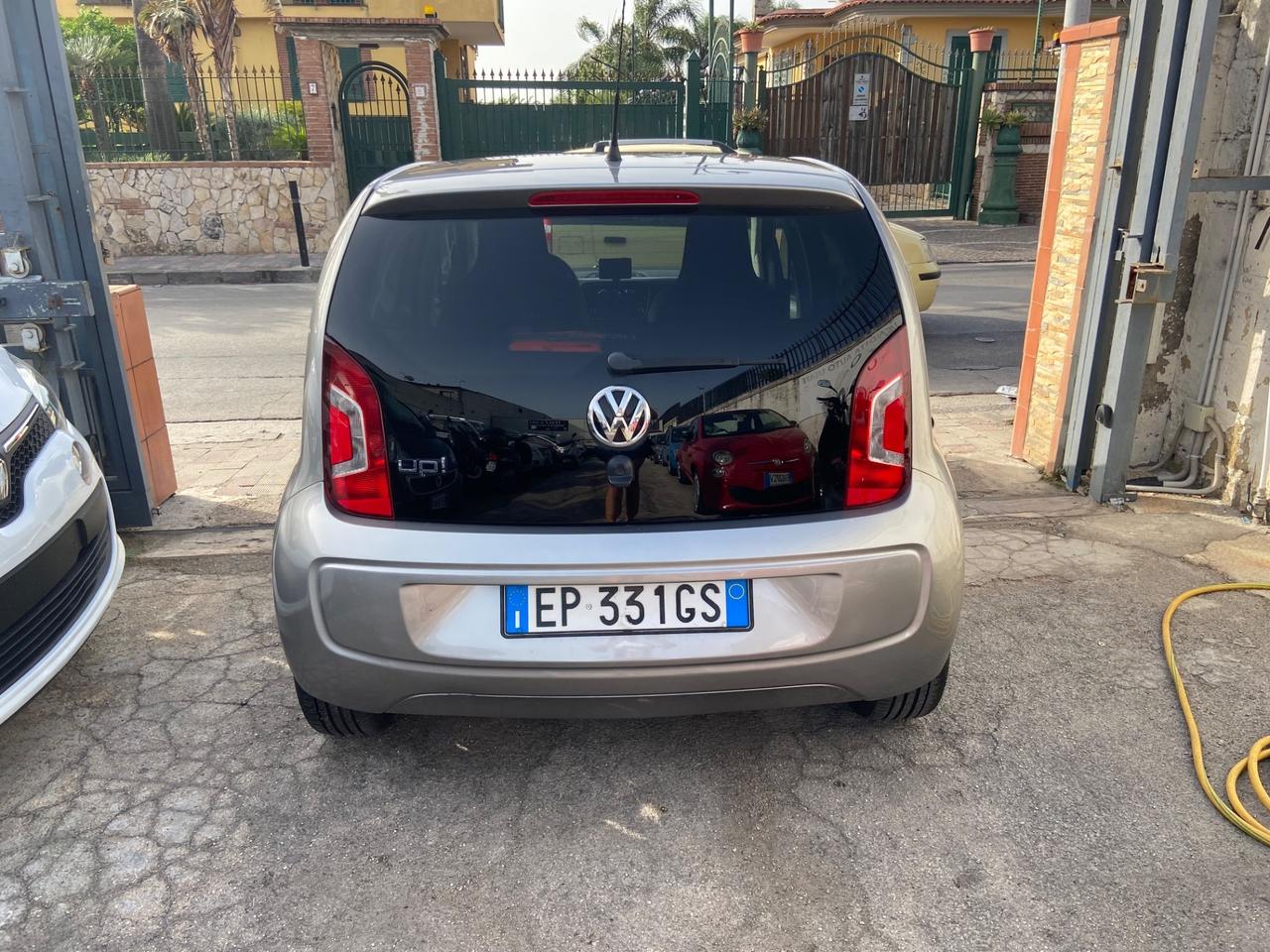Volkswagen up! 1.0 75 CV 5p. high