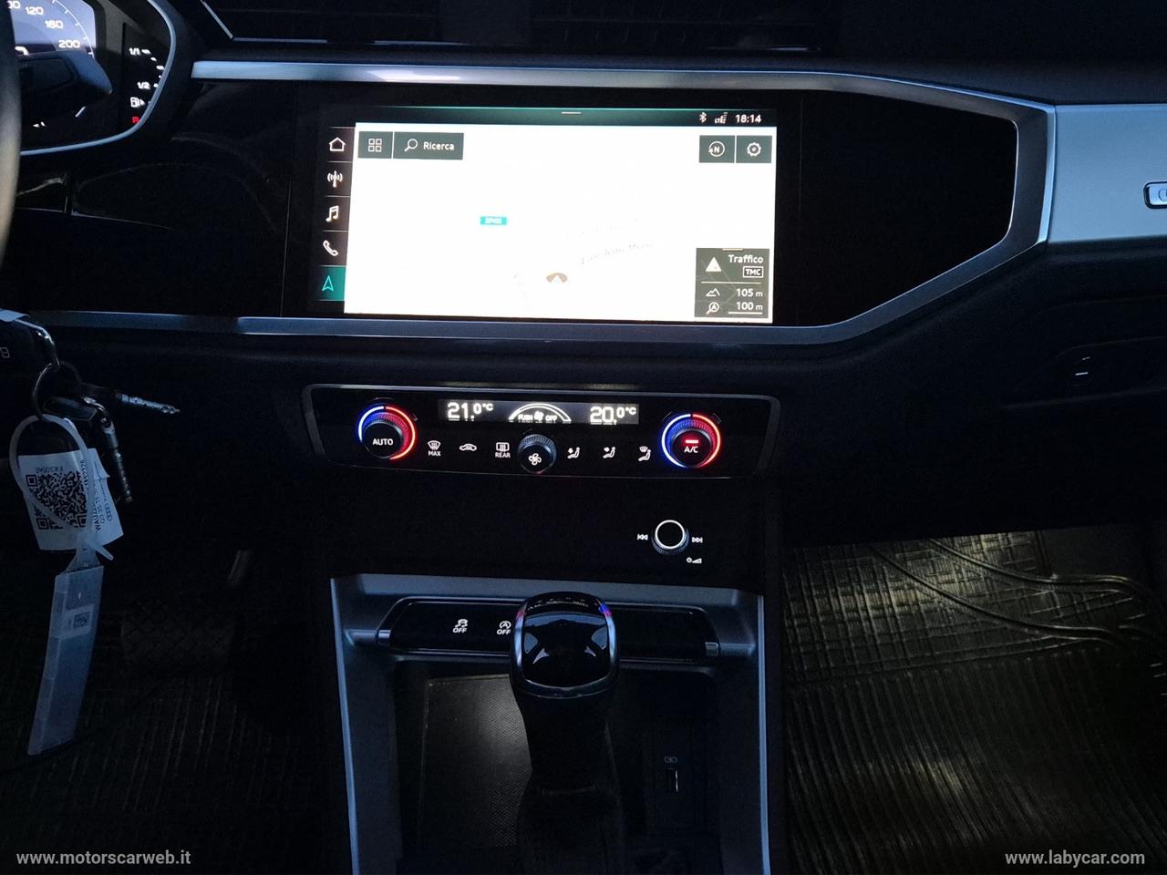AUDI Q3 35 TFSI S tronic Business