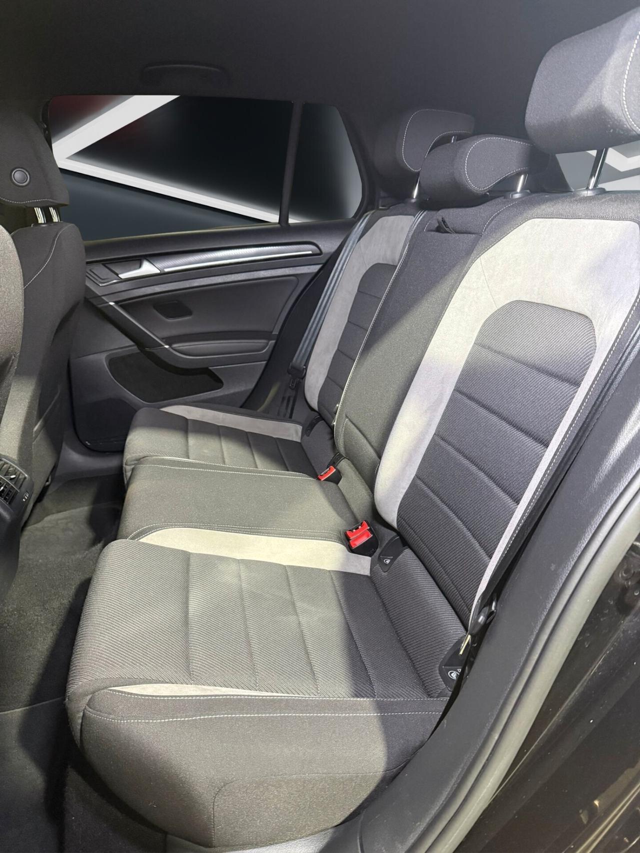 Volkswagen Golf R 2.0 DSG 5p. 4MOTION