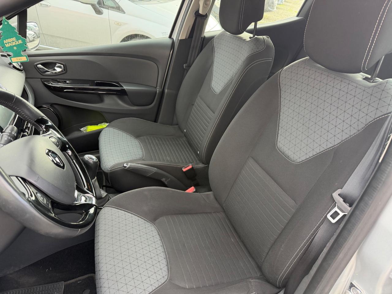 Renault Clio 1.5 dCi 8V 90CV EDC 5 porte Energy