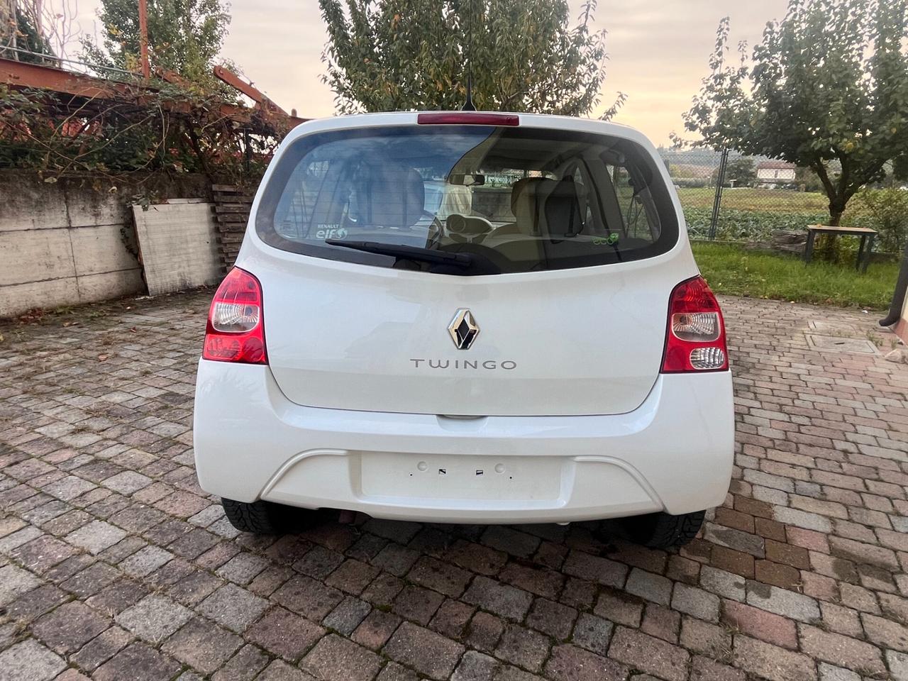 Renault Twingo 1.2 ECO 2