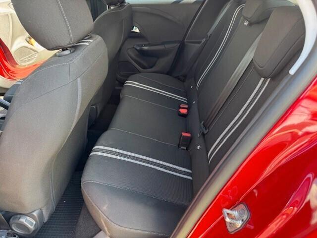 Opel Corsa 1.2 Design & Tech