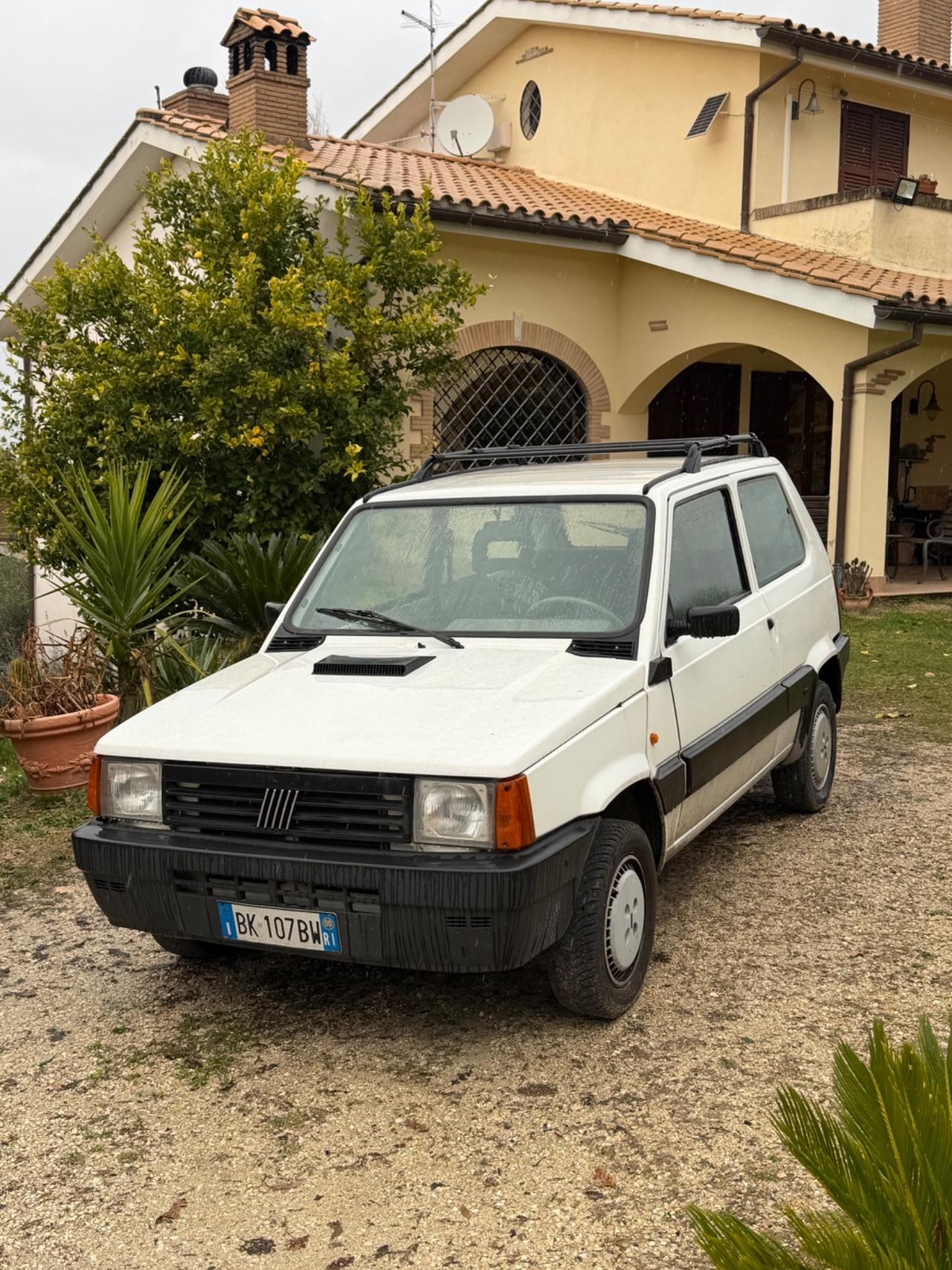 Fiat Panda 900 i.e. cat Hobby