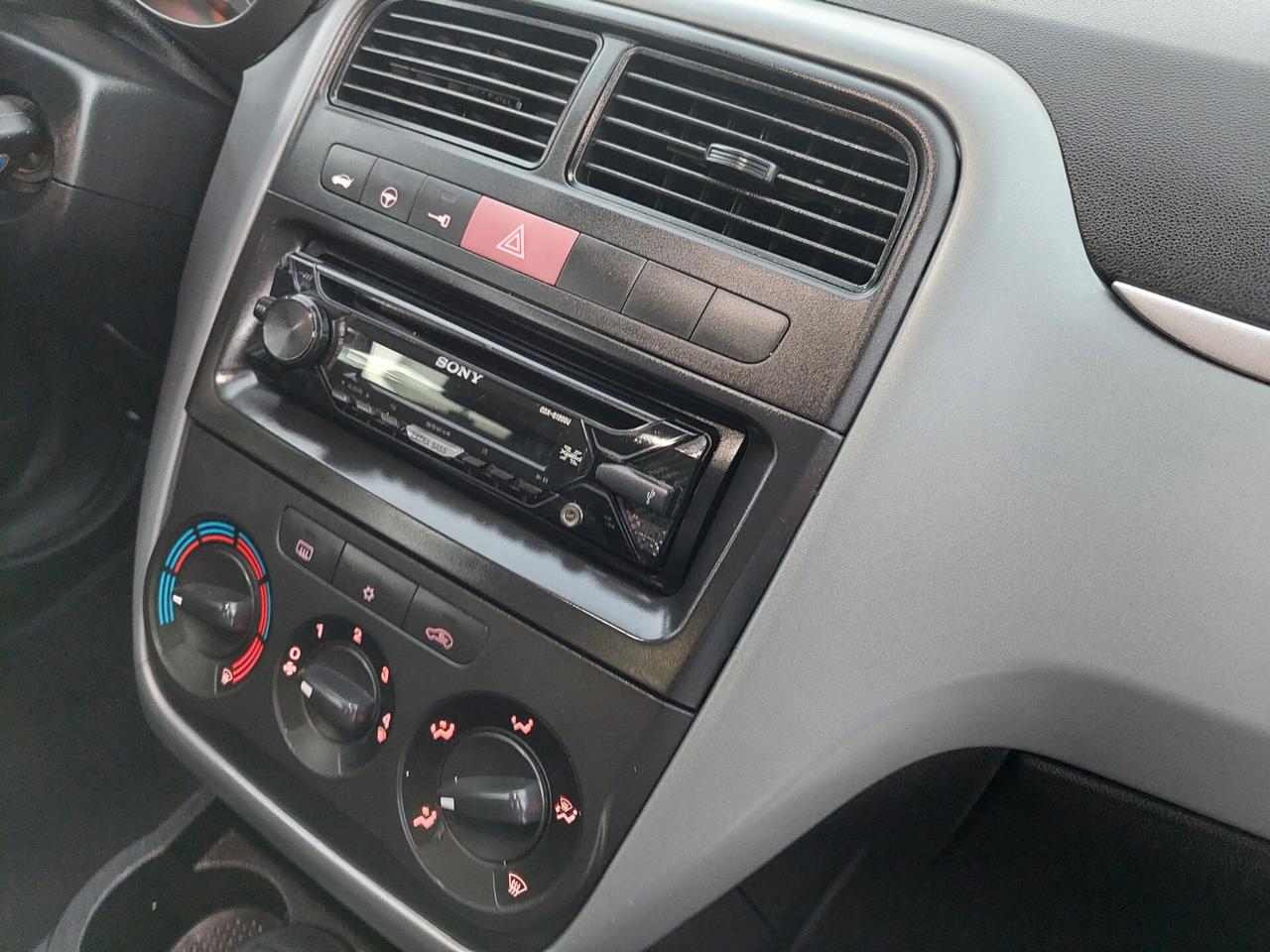 Fiat Grande Punto 1.3 MJT 75 CV 5 porte Dynamic