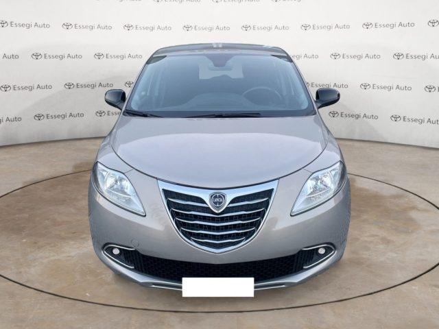 LANCIA Ypsilon 1.2 69 CV 5 porte Platinum