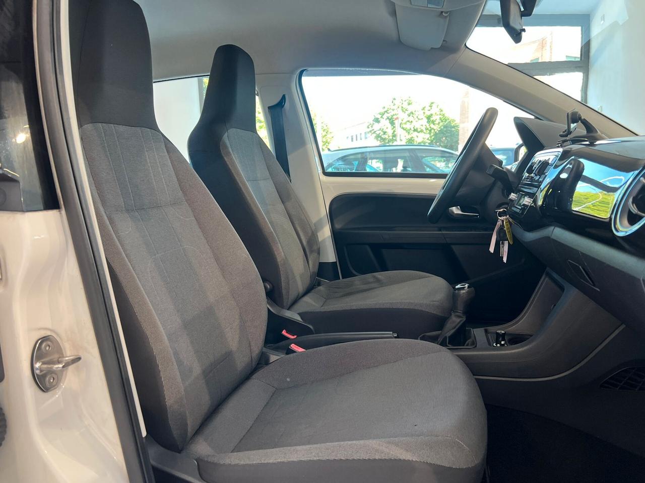 Volkswagen up! 1.0 5p. eco move BlueMotion Technology