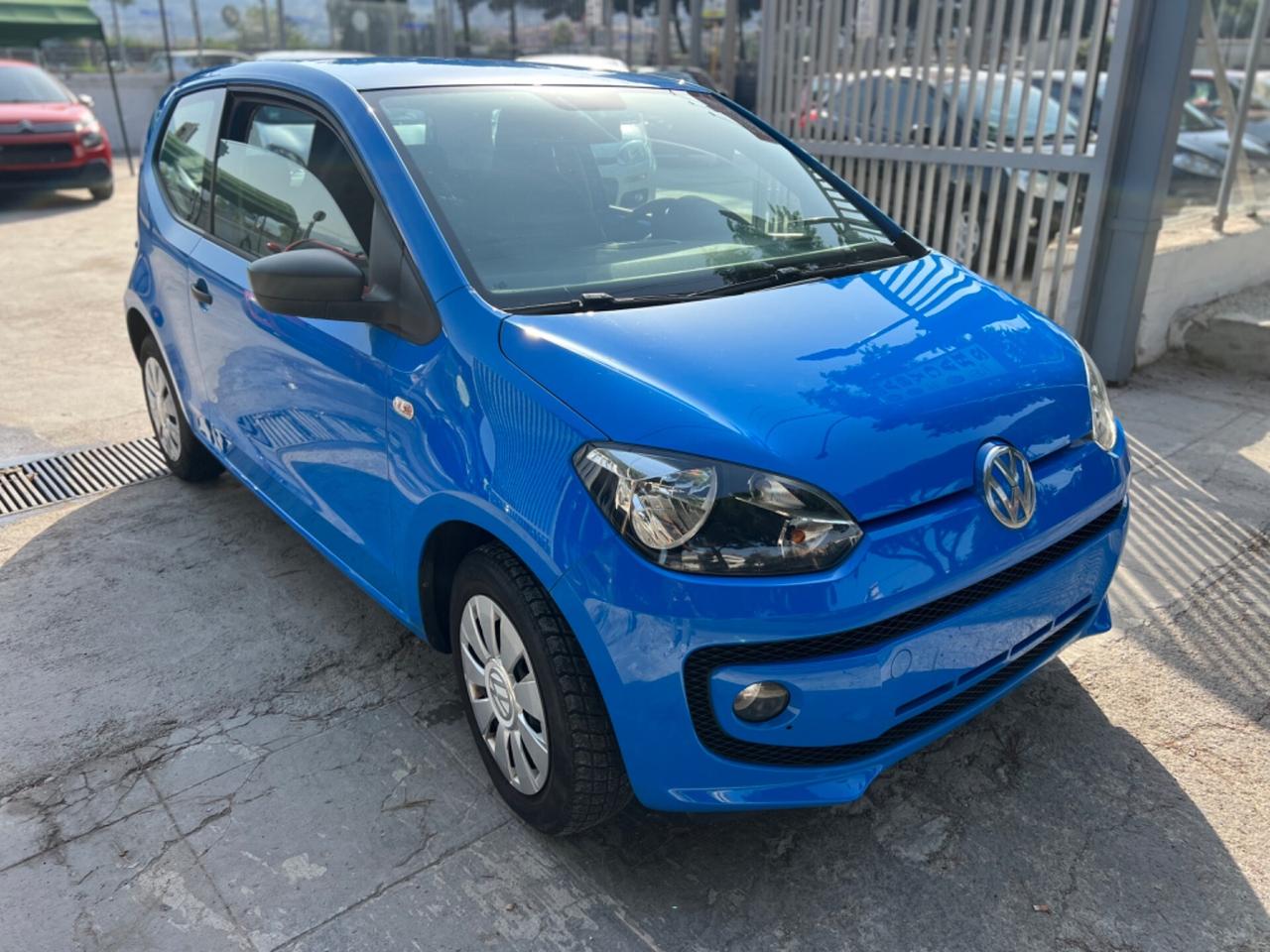 Volkswagen up! 1.0 75 CV 3p. high up!