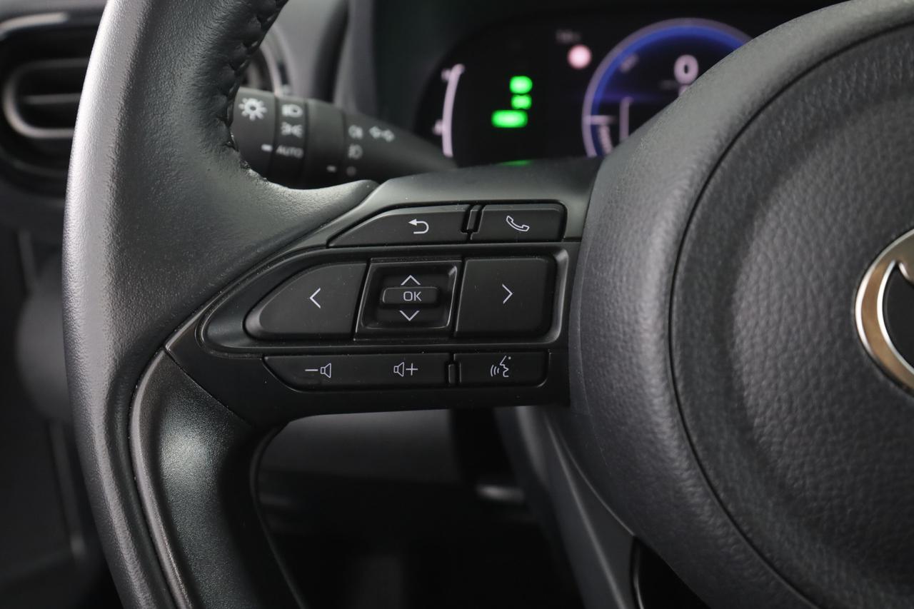 TOYOTA Yaris 4ª serie Yaris 1.5 Hybrid 5 porte Trend