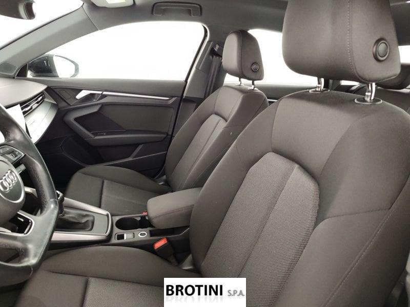 Audi A3 30 TDI Business Advanced