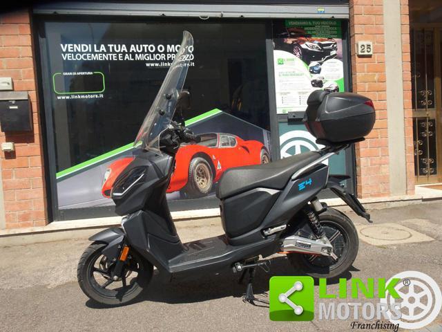 LIFAN E4 S-RAY E4 -SOLO 1.500KM- COMPLEAMENTEELETTRICO-