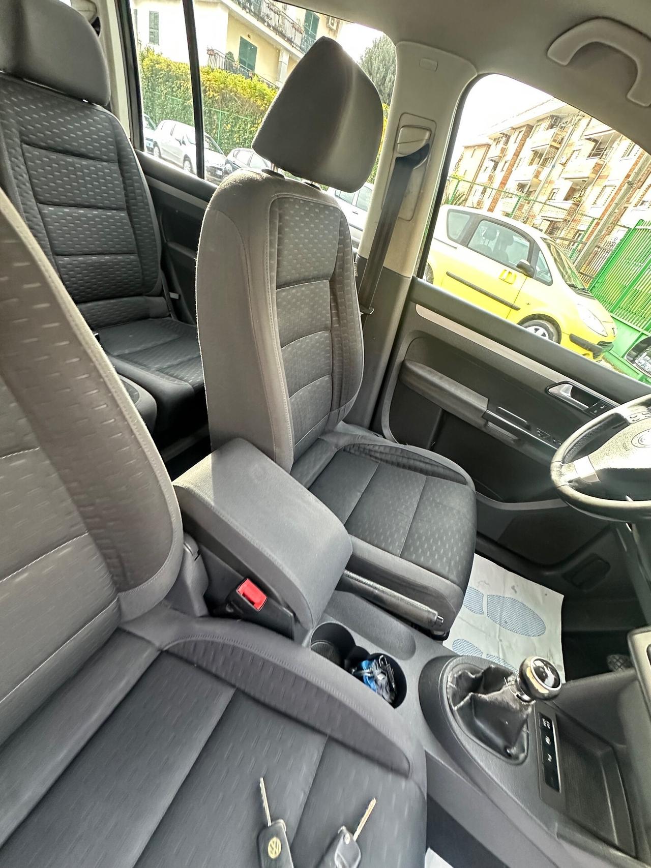 Volkswagen Touran 1.6 Trendline Bifuel G