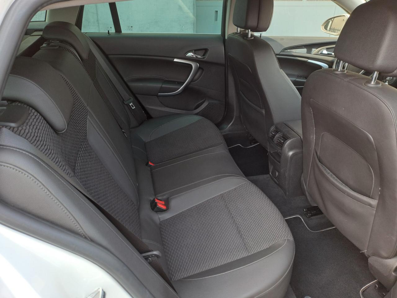 OPEL INSIGNIA 2.0 CDTI 163CV 4x4 Sports Tourer