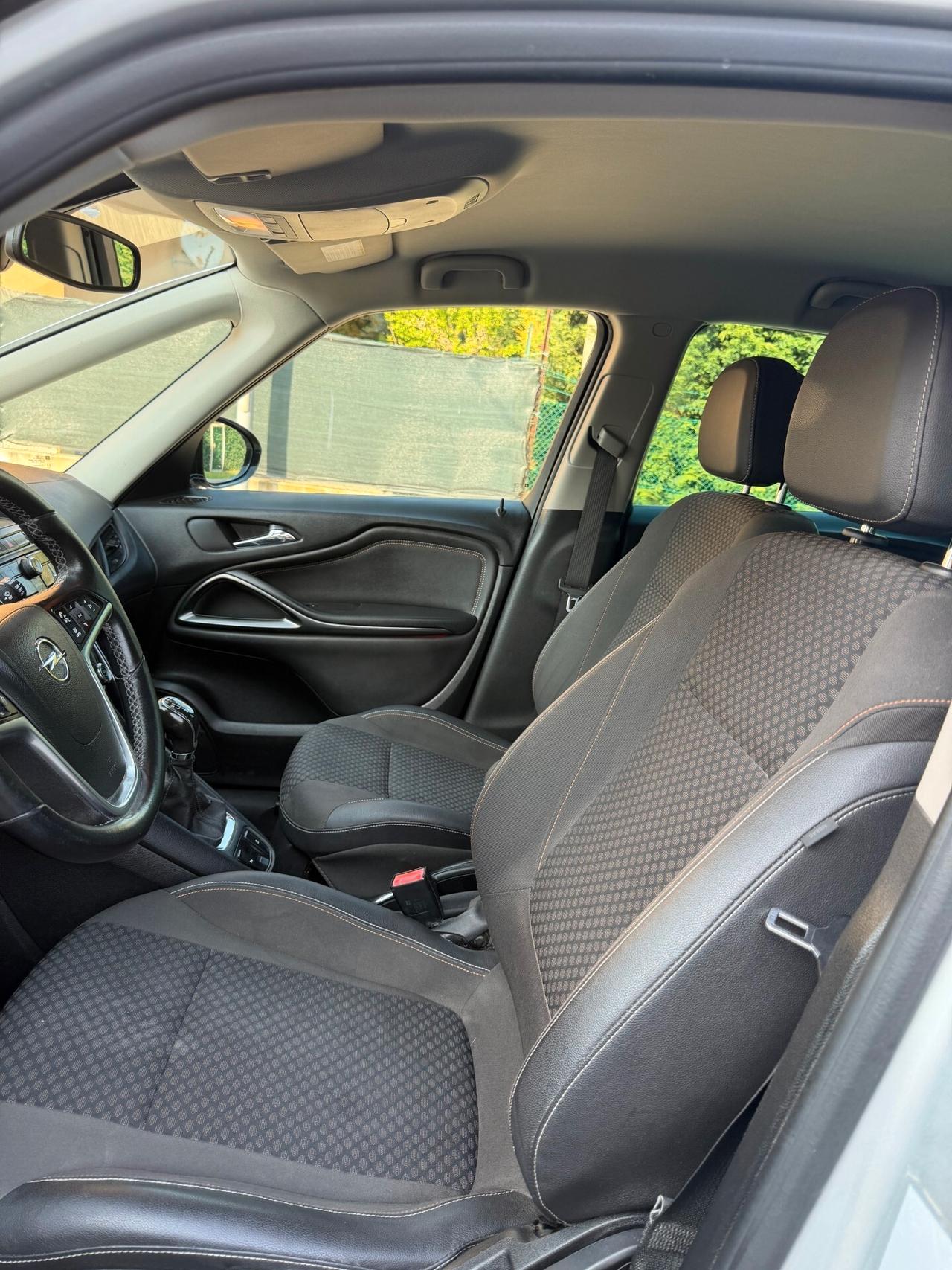 Opel Zafira Tourer 1.6 METANO - 7 POSTI - 12 MESI DI GARANZIA -