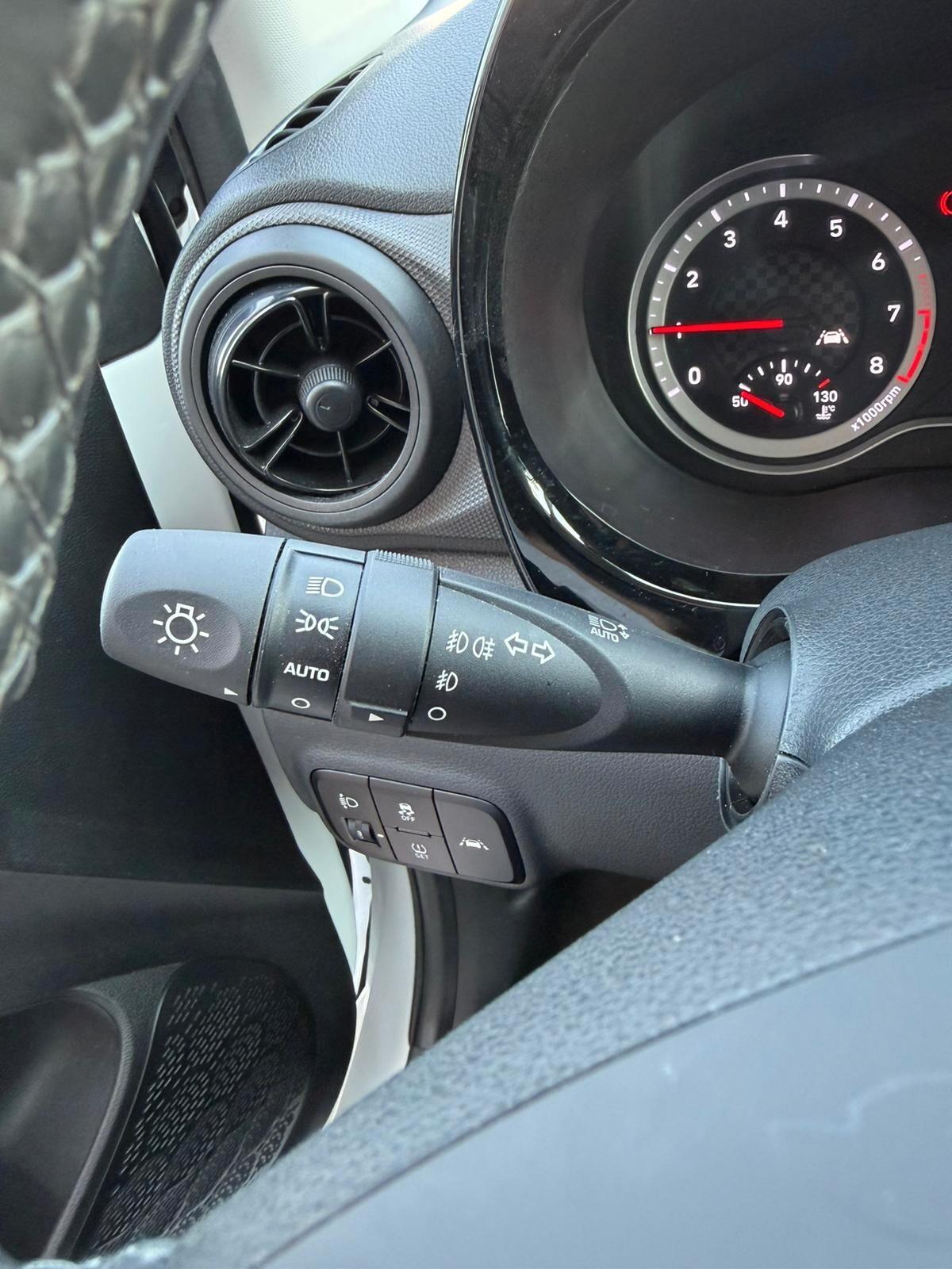 Hyundai i10 1.0 MPI Tech