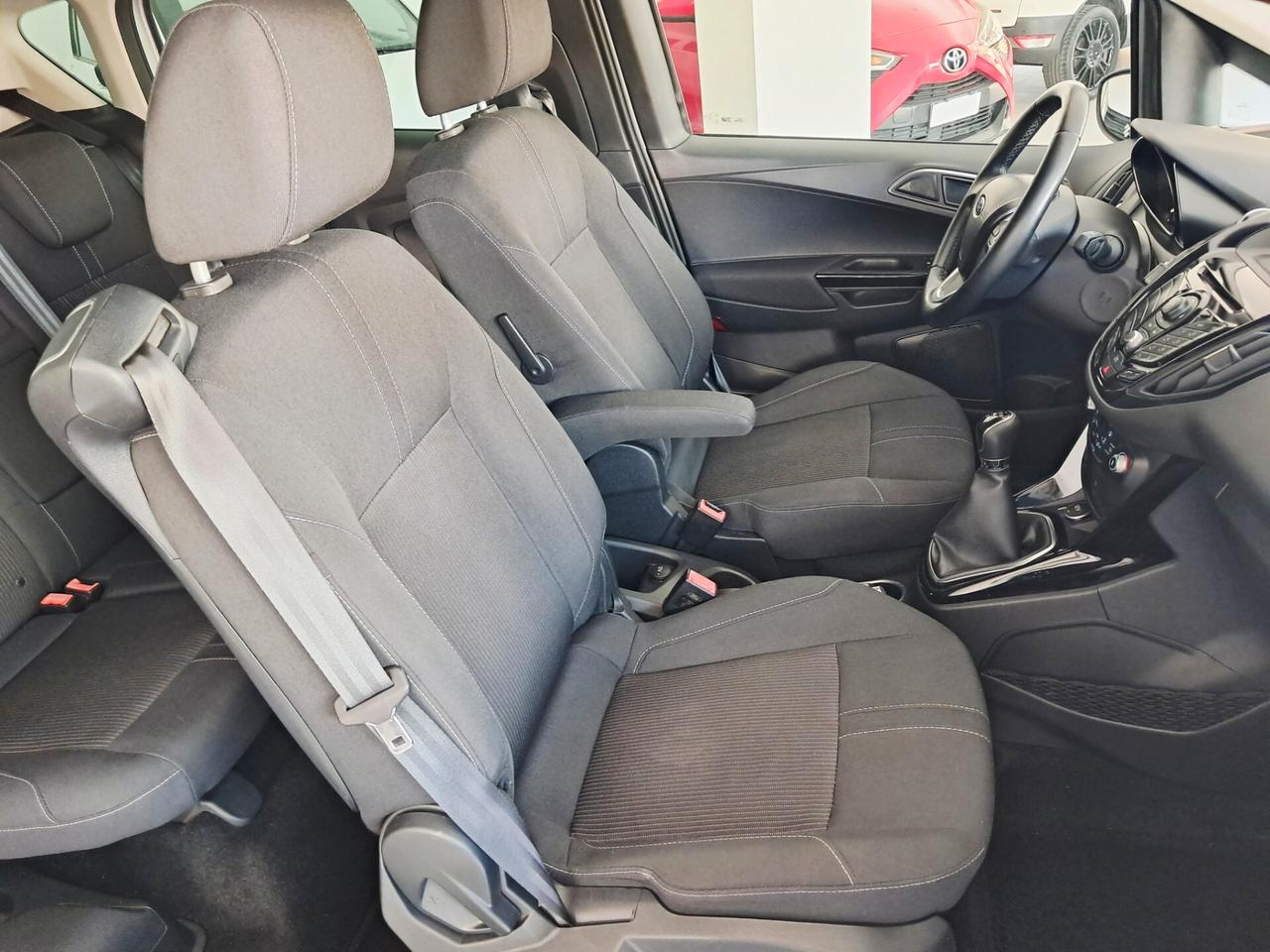 Ford B-Max 1.5 TDCi 75 CV Titanium