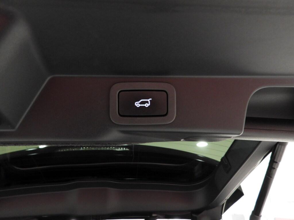 Land Rover Range Rover Sport 3.0 TDV6 HSE 4WD Auto