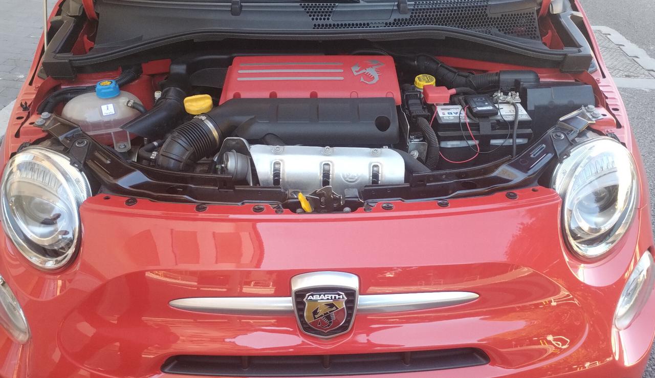 Abarth 595 1.4 Turbo T-Jet 160 CV Pista