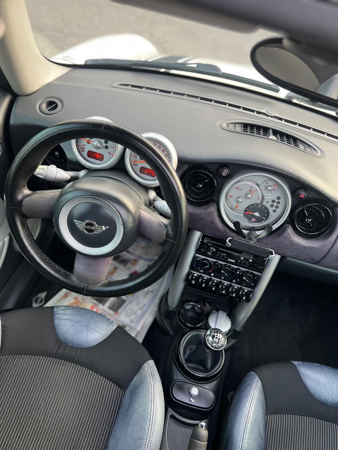 Mini 1.6 16V Cooper
