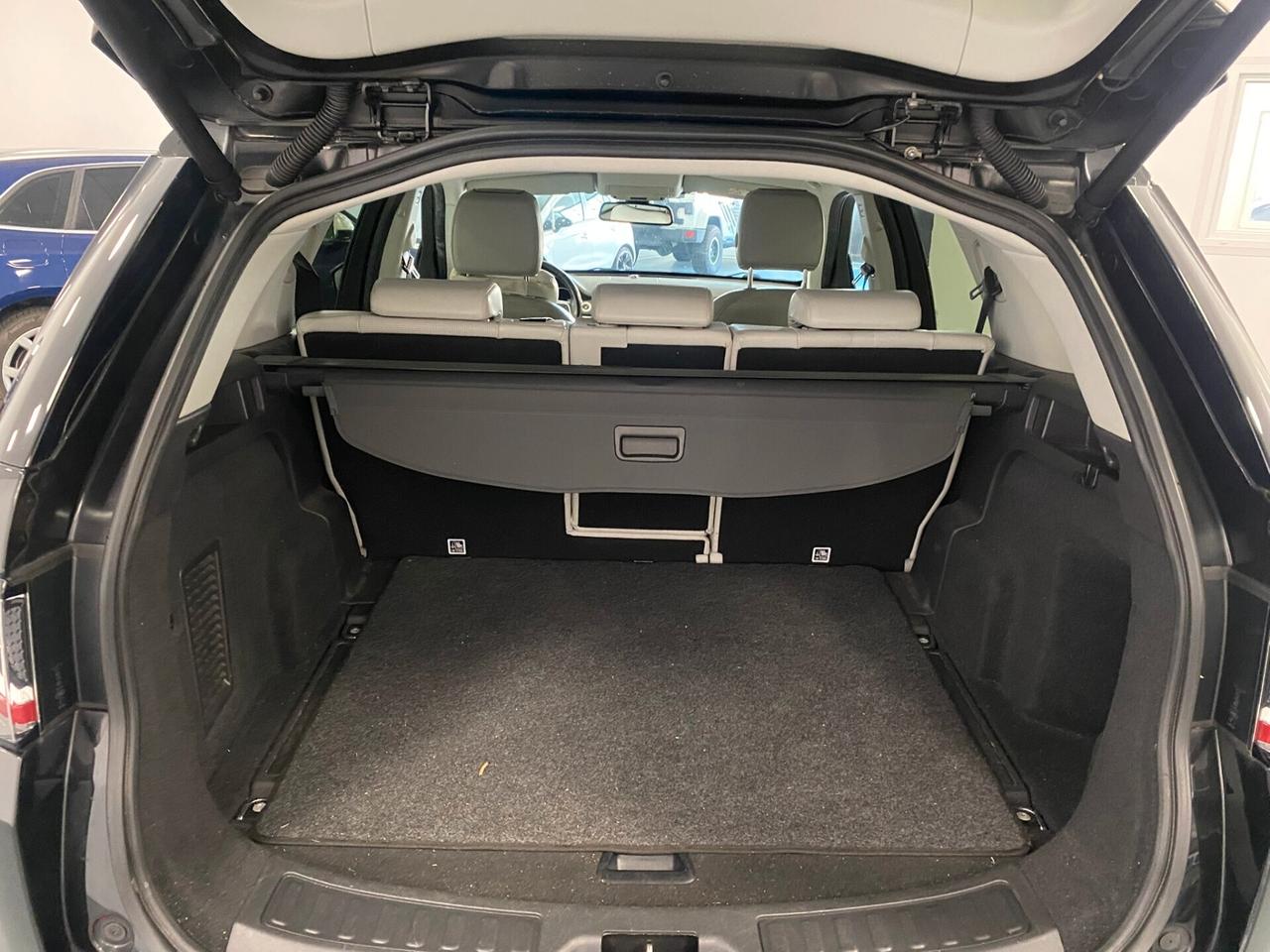 Land Rover Discovery Sport 2.0 TD4 150 CV HSE