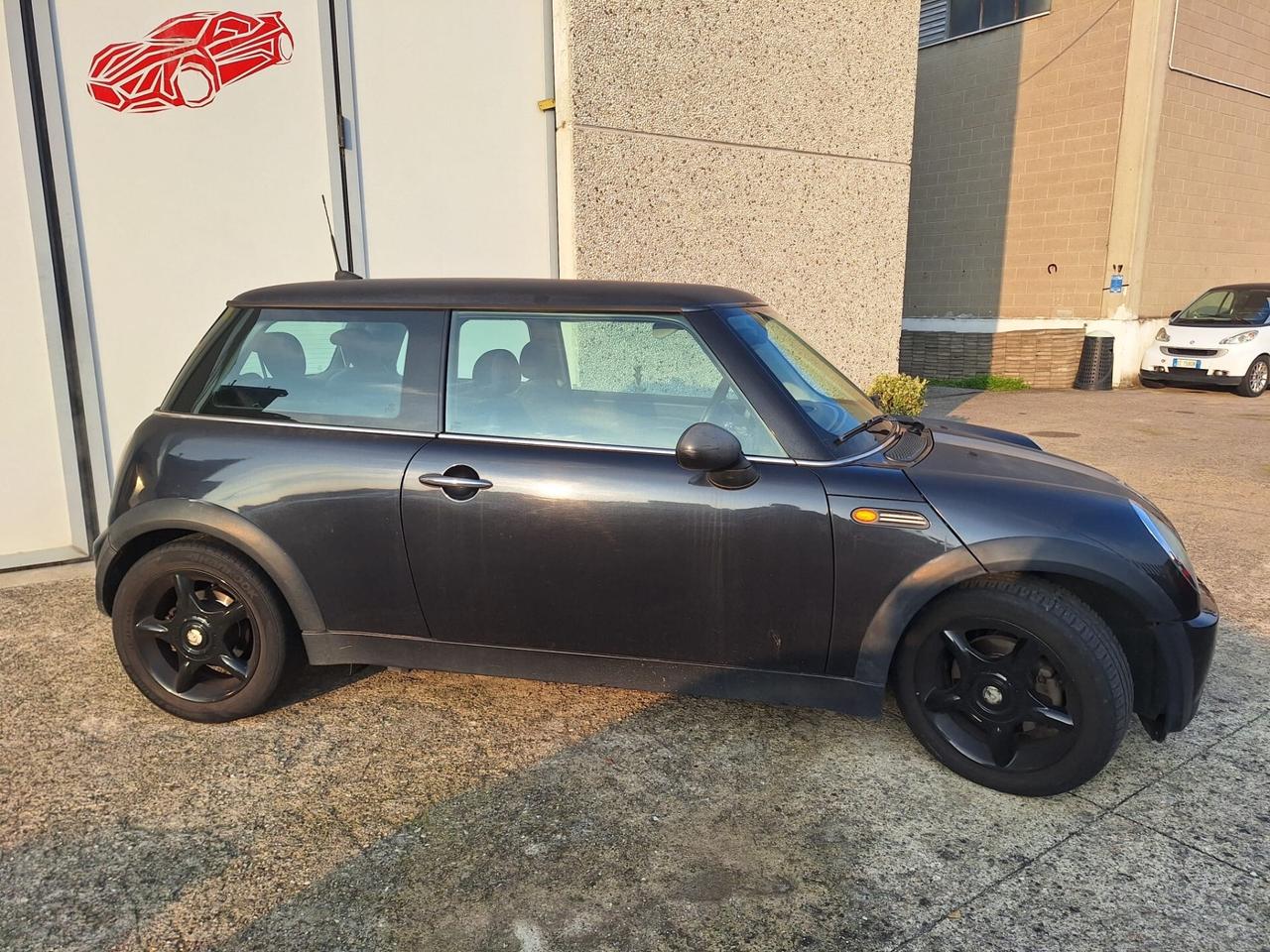 Mini One DE LUXE 1.6b 16v euro 4