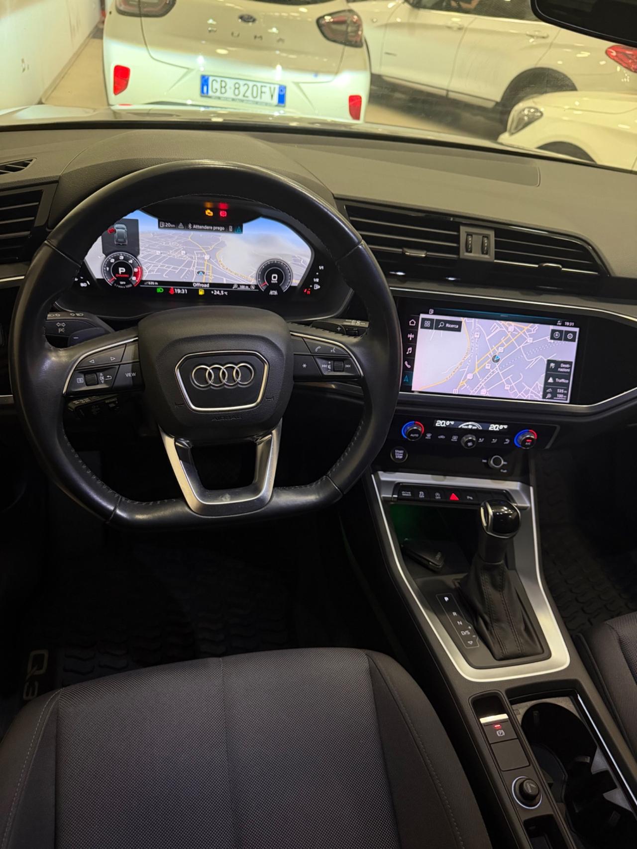 Audi Q3 35 TDI quattro Business Advanced