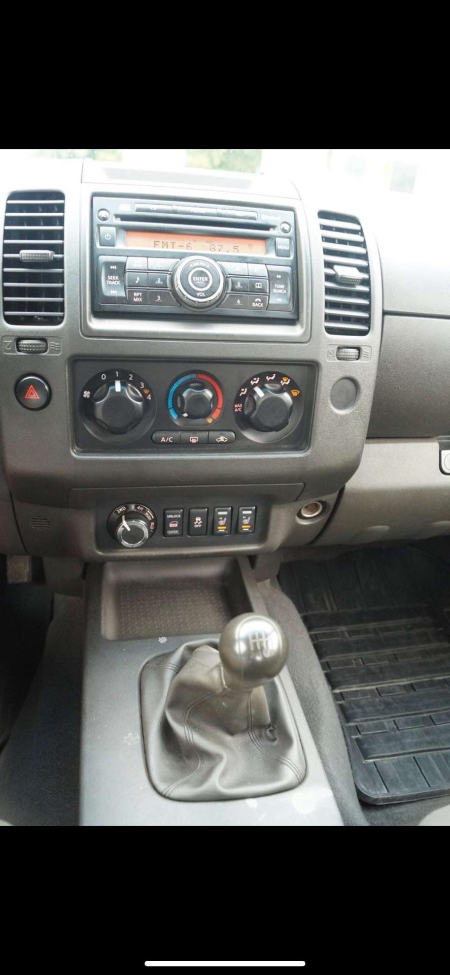 Nissan Navara 2.5 dCi 4 porte Double Cab Sport