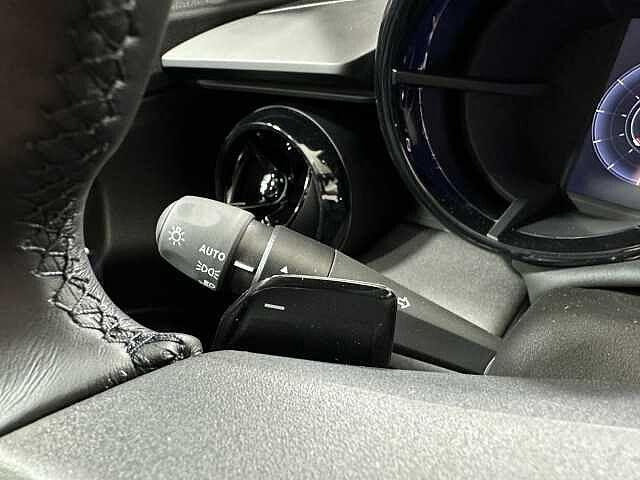Alfa Romeo Junior 1.2 145 CV Hybrid eDCT6 Q4 KM ZERO