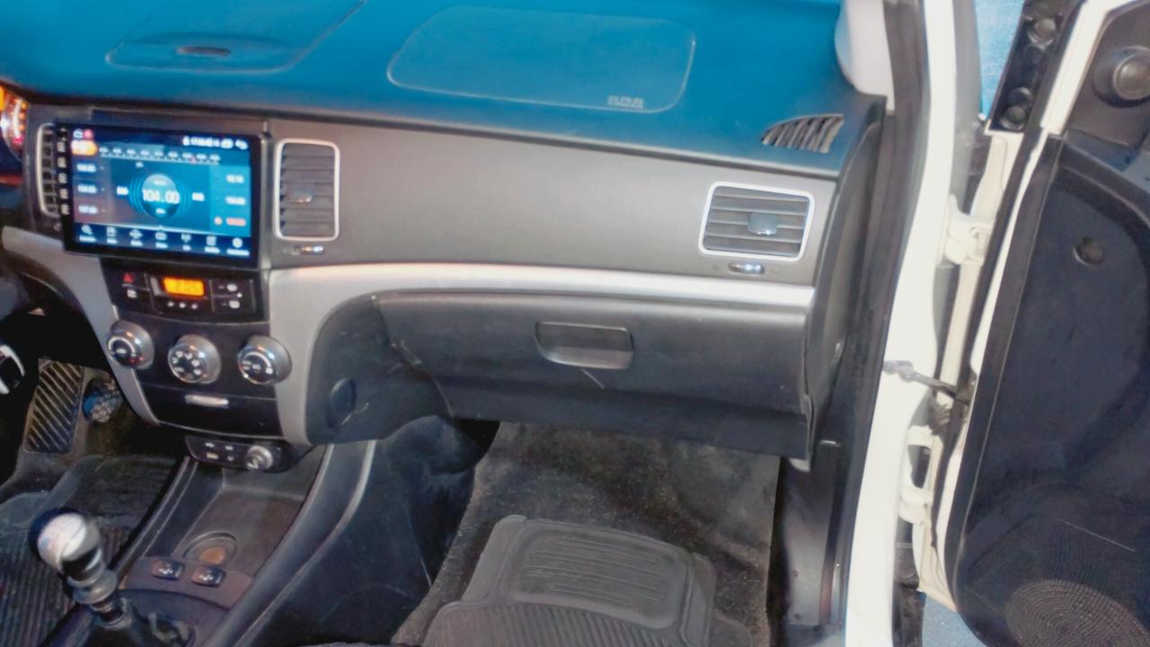 Ssangyong Korando 2.0 e-XDi 175 CV AWD AT Classy Navi