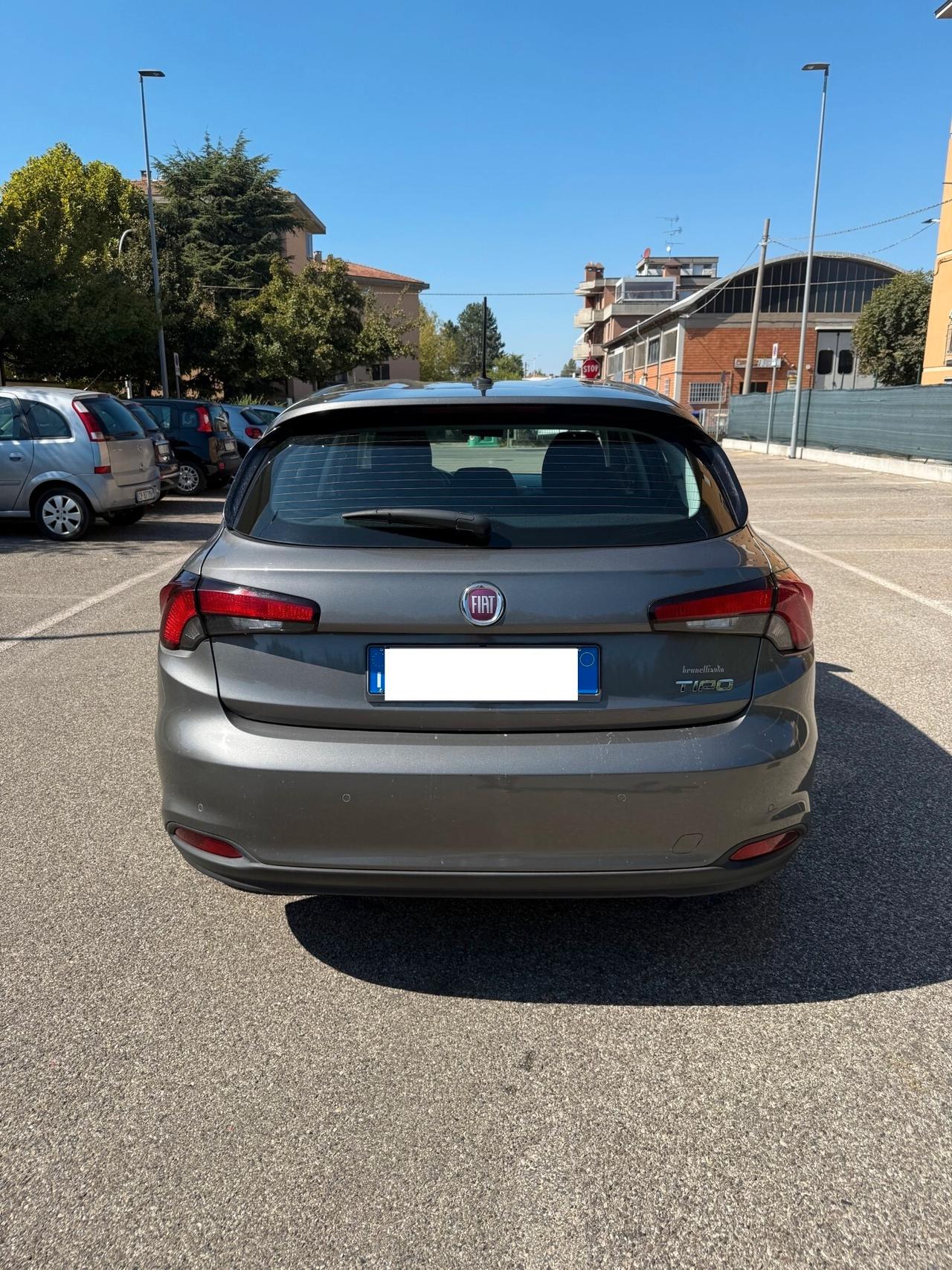 Fiat Tipo 1.3 MJT - NEOPATENTATI - 12 MESI DI GARANZIA -
