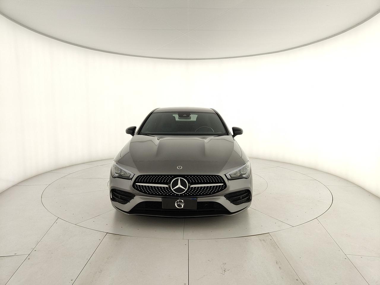 Mercedes-Benz CLA Coupe 200 d Premium auto