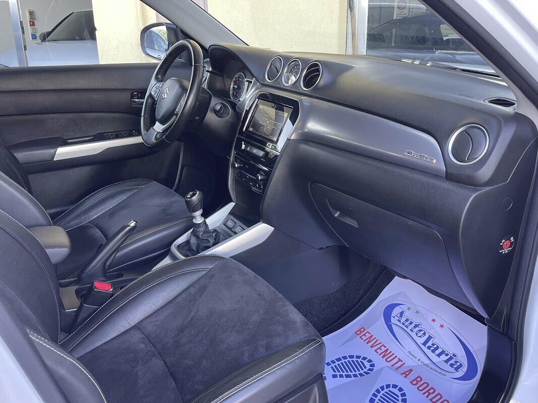 Suzuki Vitara 1.6 DDiS 4WD AllGrip V-Top Navigatore-Telecamera post.-Sedili Pelle-Alcantara