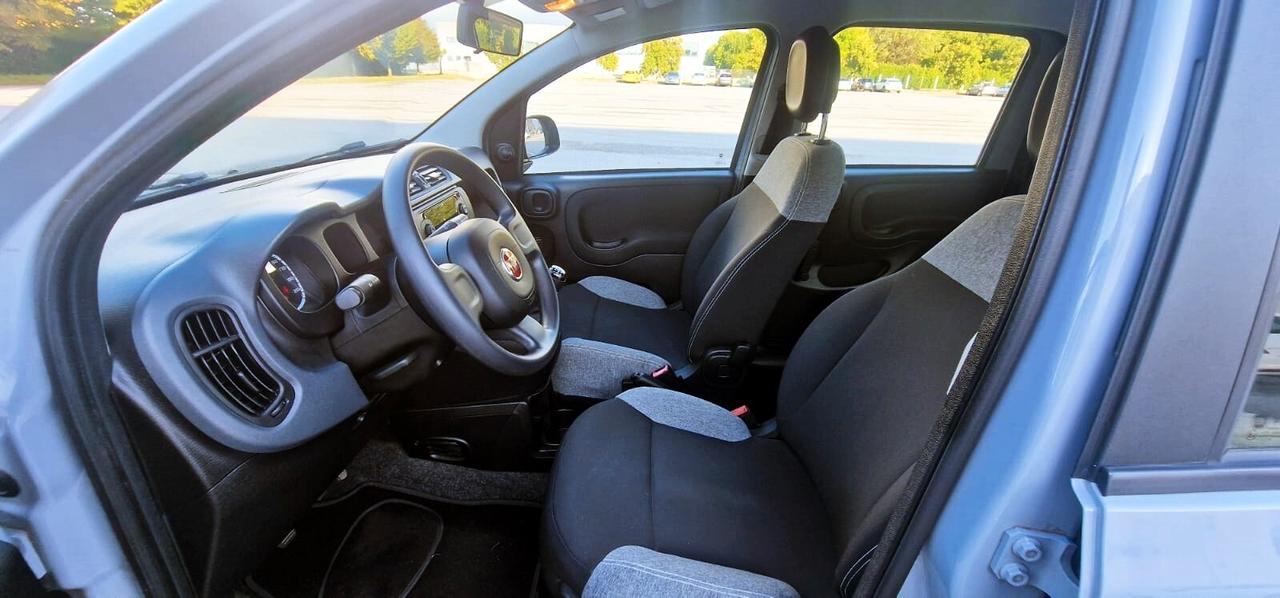 Fiat PANDA 1.0 FireFly 70cv S&S Hybrid