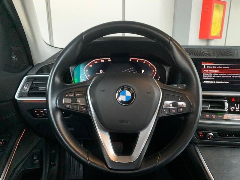 BMW Serie 3 320d 48V Touring Sport auto