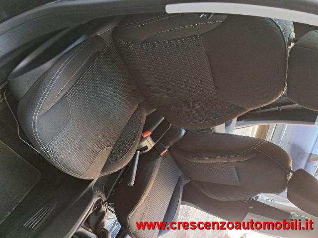 PEUGEOT 208 PureTech 82 AZIENDALE