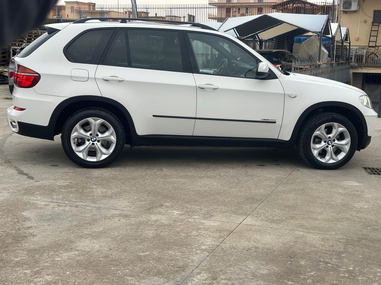 Bmw X5 xDrive30d Futura 245cv MY 2011