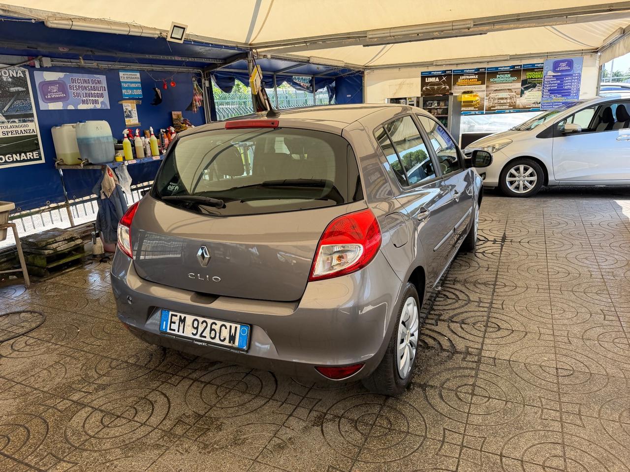 Renault Clio 1.2 16V 5 porte GPL Yahoo!