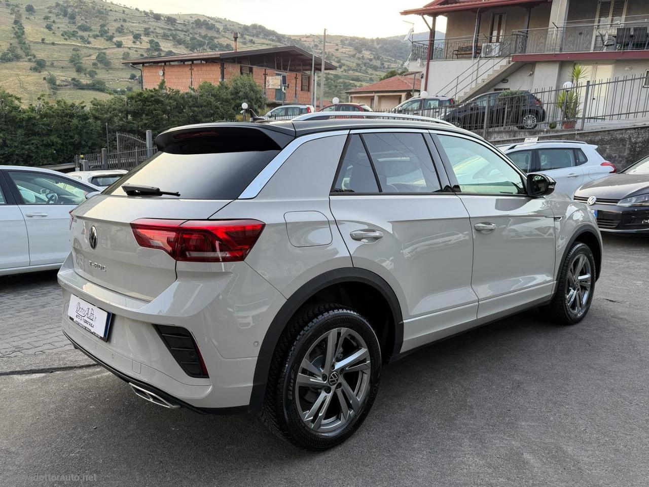 VOLKSWAGEN T-Roc 2.0 TDI SCR R-Line
