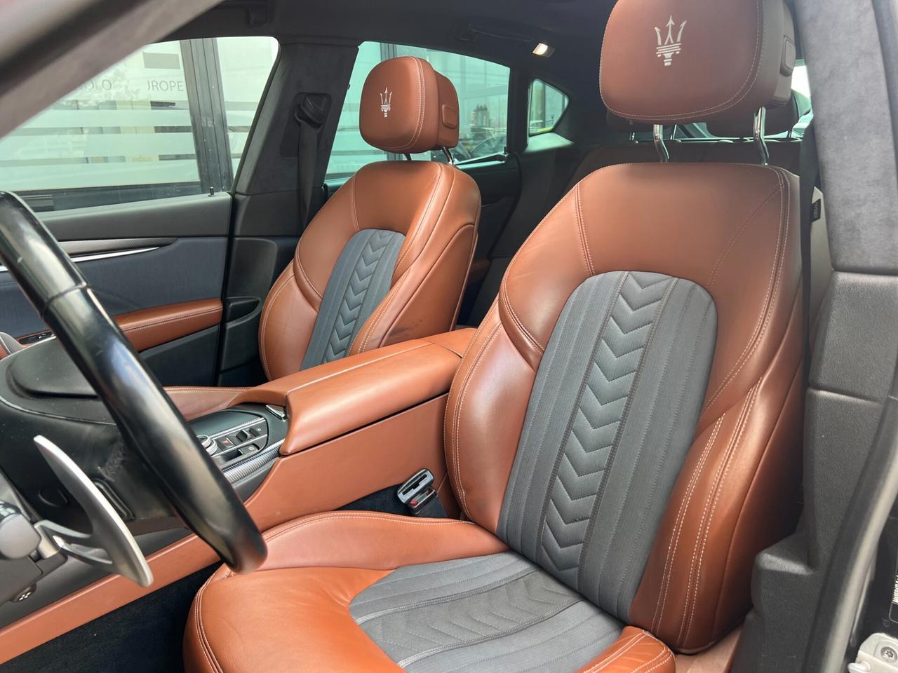 Maserati Levante AWD GRANLUSSO / UNICO PROPRIETARIO