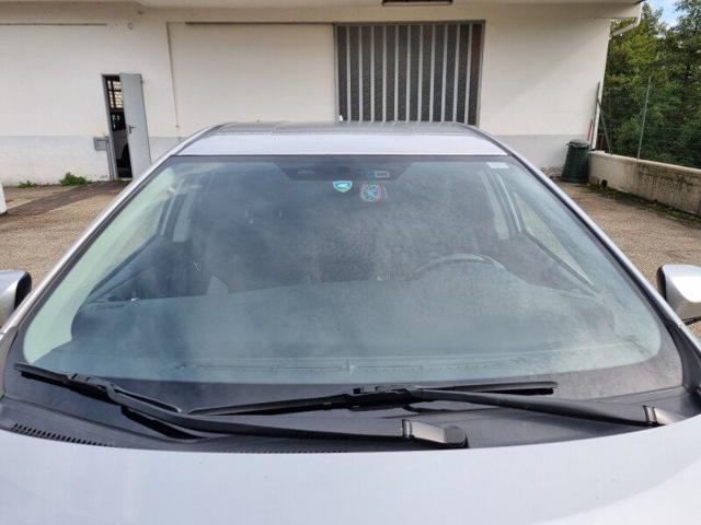 TOYOTA Auris 1.8 Hybrid Style (OK NEOPATENTATI)