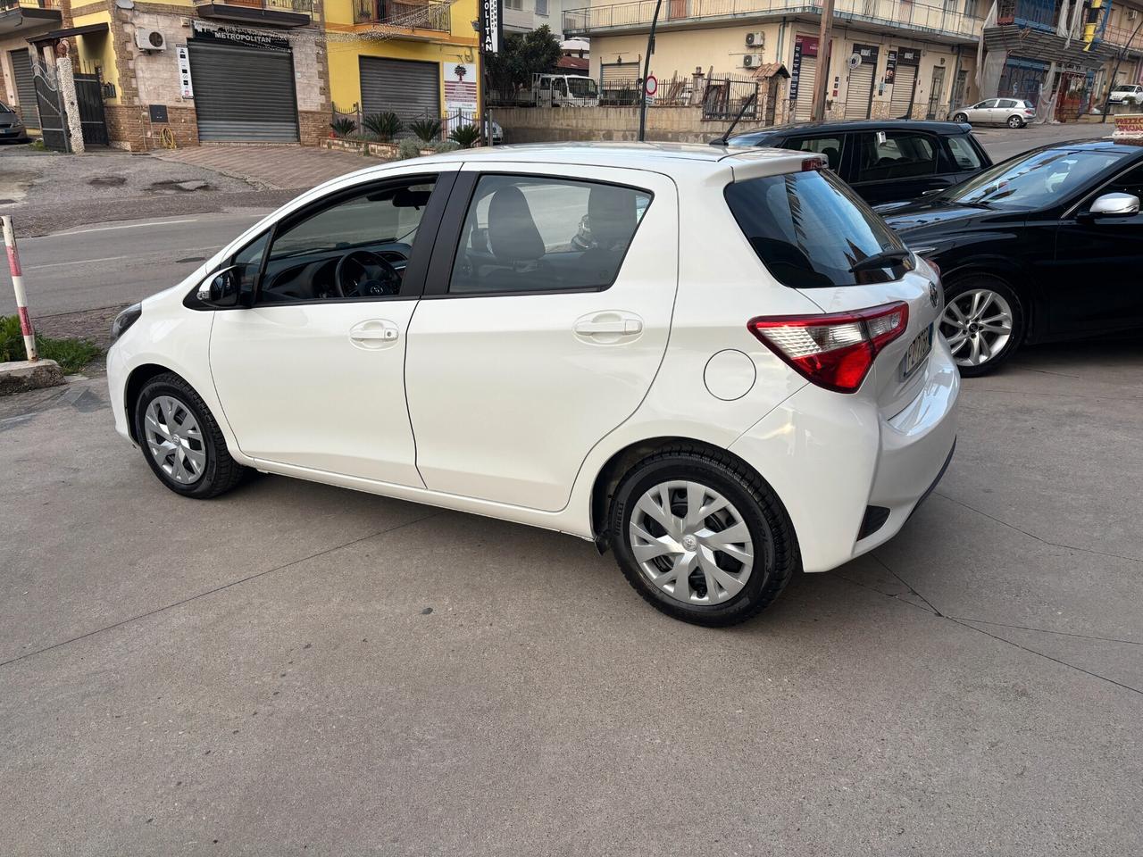 Toyota Yaris Hybrid UNIPROPRIETARIO 2019